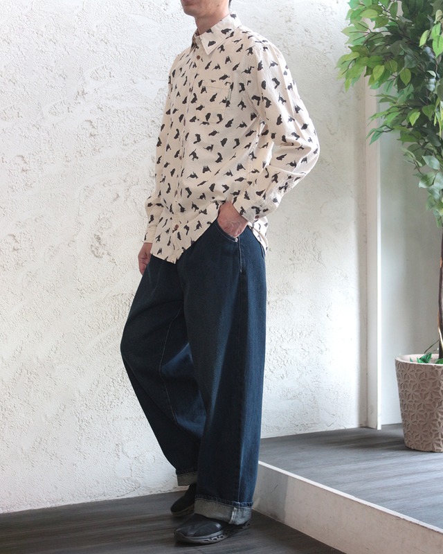 【Select】クロネコ柄 コットン長袖シャツ　(250821)
