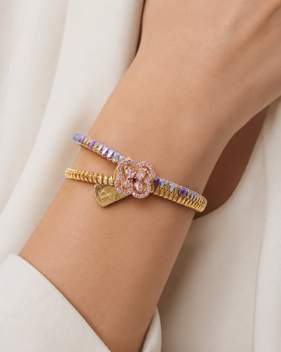 Rotating Flower Zipper Bracelet｜回転するフラワーモチーフ
