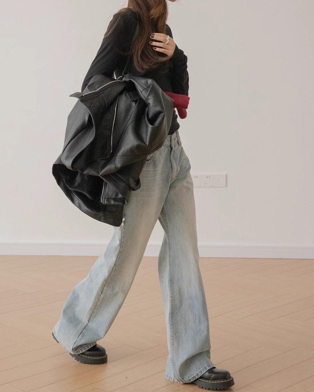 Washed straight Jeans T20280