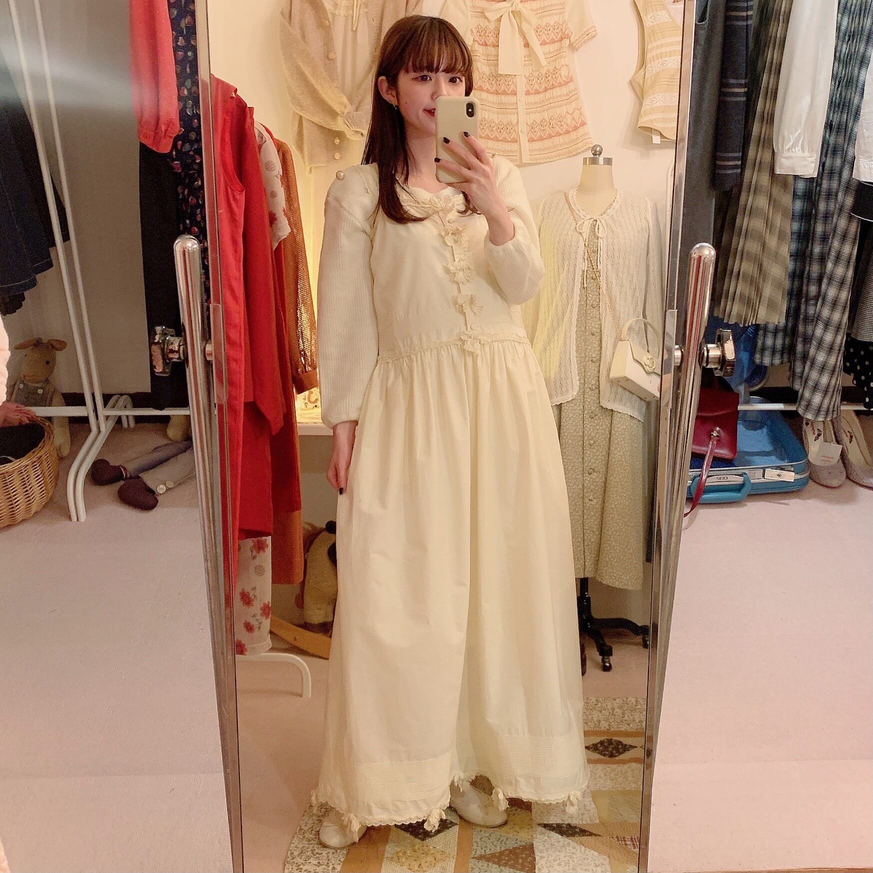 KANEKO ISAO / cream cotton lace sleeve less one-piece