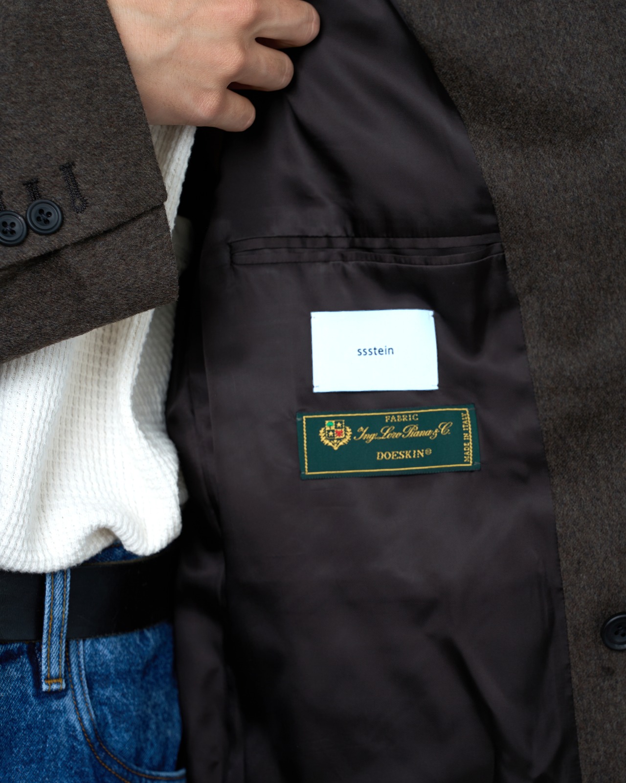 ssstein "DEFORMED SHOULDER DOUBLE BREASTED JACKET〔GREY BROWN〕"