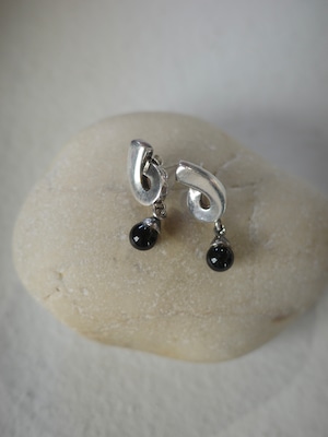 <vintage silver925>obsidian beads pierce