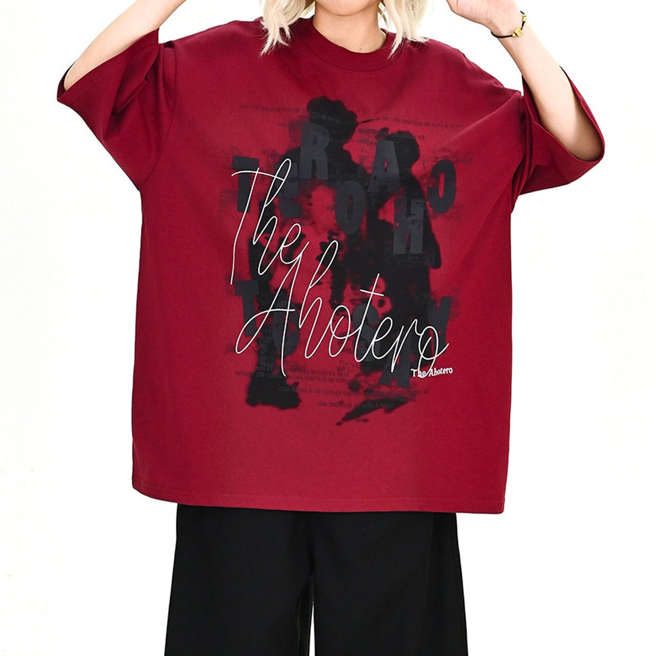 グラフィティレターレイヤープリントTシャツ 2col R02010