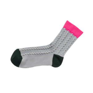 TRICOTÉ / CABLE STRIPE SOCKS