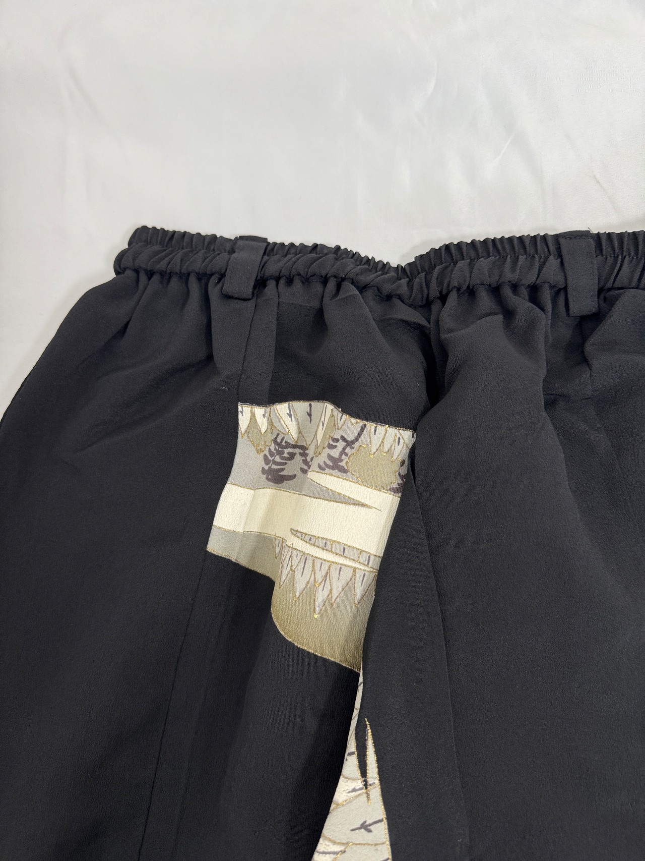 Black pants 495