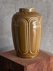 Hien Van／Flower vase