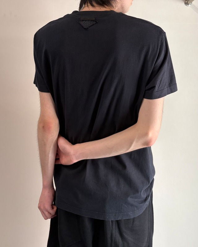 【PRADA】crew neck t-shirt