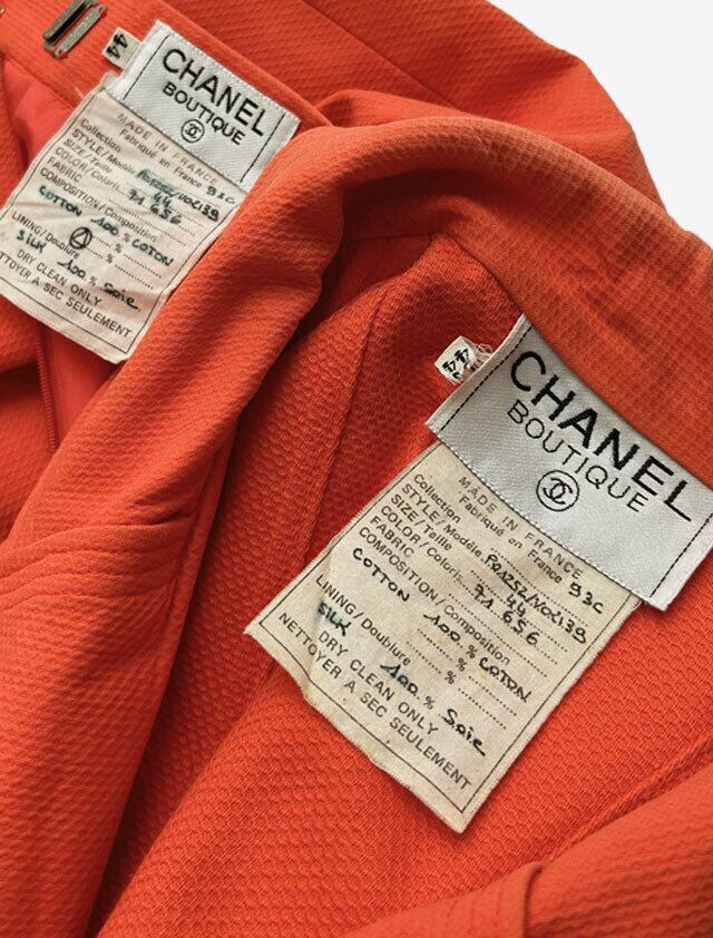 Vintage CHANEL BOUTIQUEゴールドボタン コーラル | lacalcetineriatome.cl