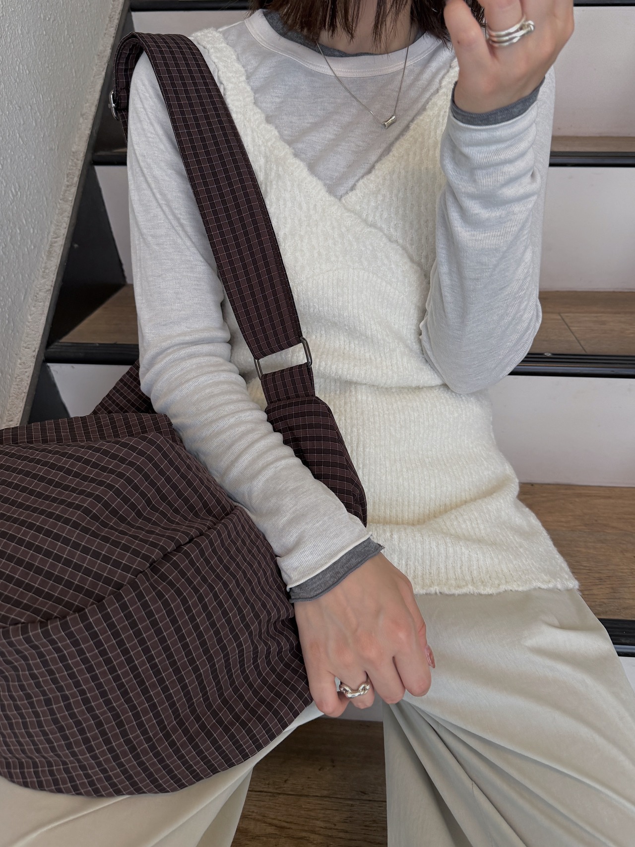 color scheme check shoulder bag