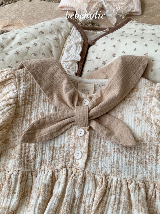 ⭐︎即納⭐︎[bebeholic] bree cape suit
