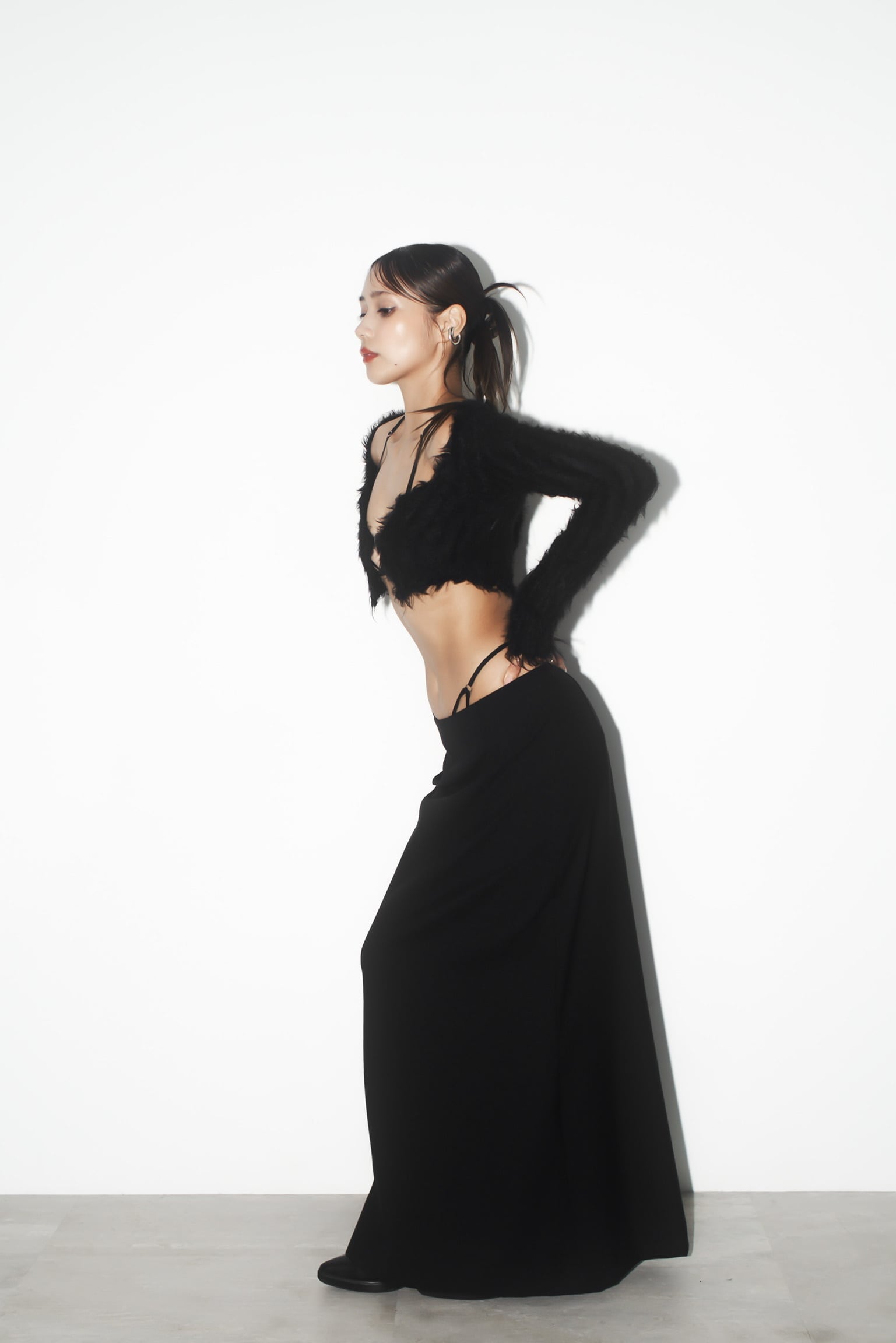 Shaggy knit cardigan / MOOL | MOOL