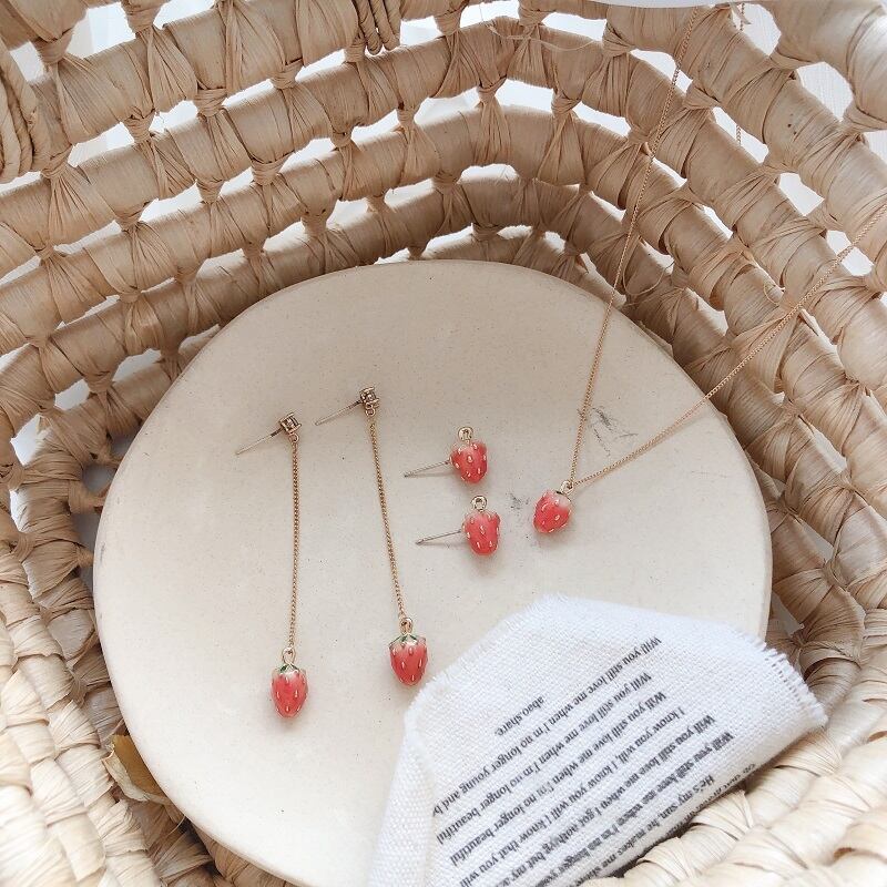 イヤリング ロングネックレス レッド レース 大人ガーリー スウィート キュート カジュアル 指輪 ブラック・アイド・ピーズ92422578547