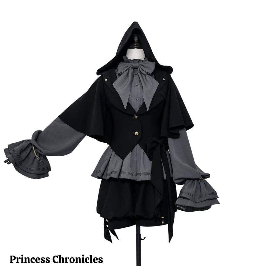 miko　犬服　男爵風マント➕蝶ネクタイ前たてサッシュ　ハンドメイド 犬服 PUERTO プエルト GG MADE IN TOKYO.