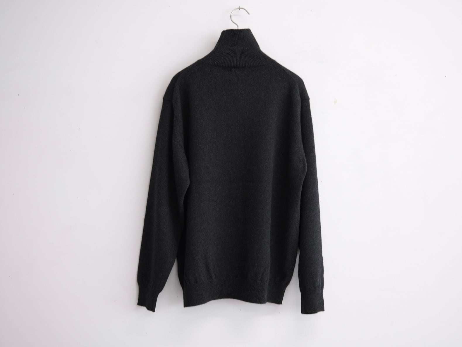 Men's BATONER Essential INNOCENT CASHMERE TURTLE NECK” | Lapel