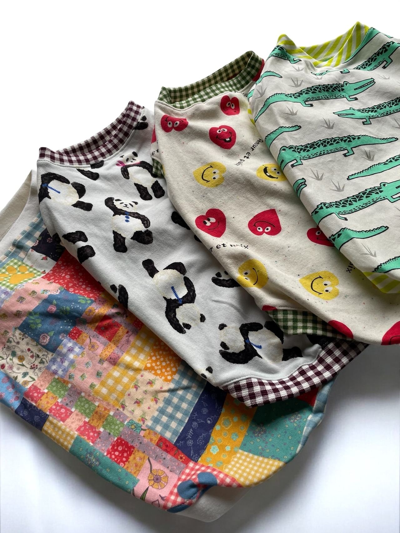 Lサイズのかわいい犬服ここにあります！