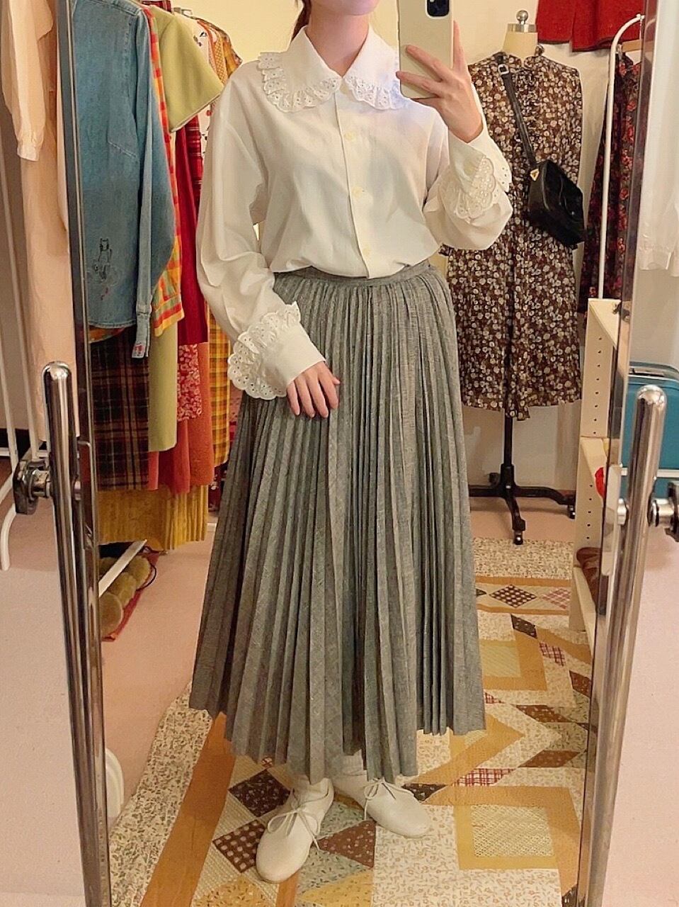 big frill cuffs white blouse