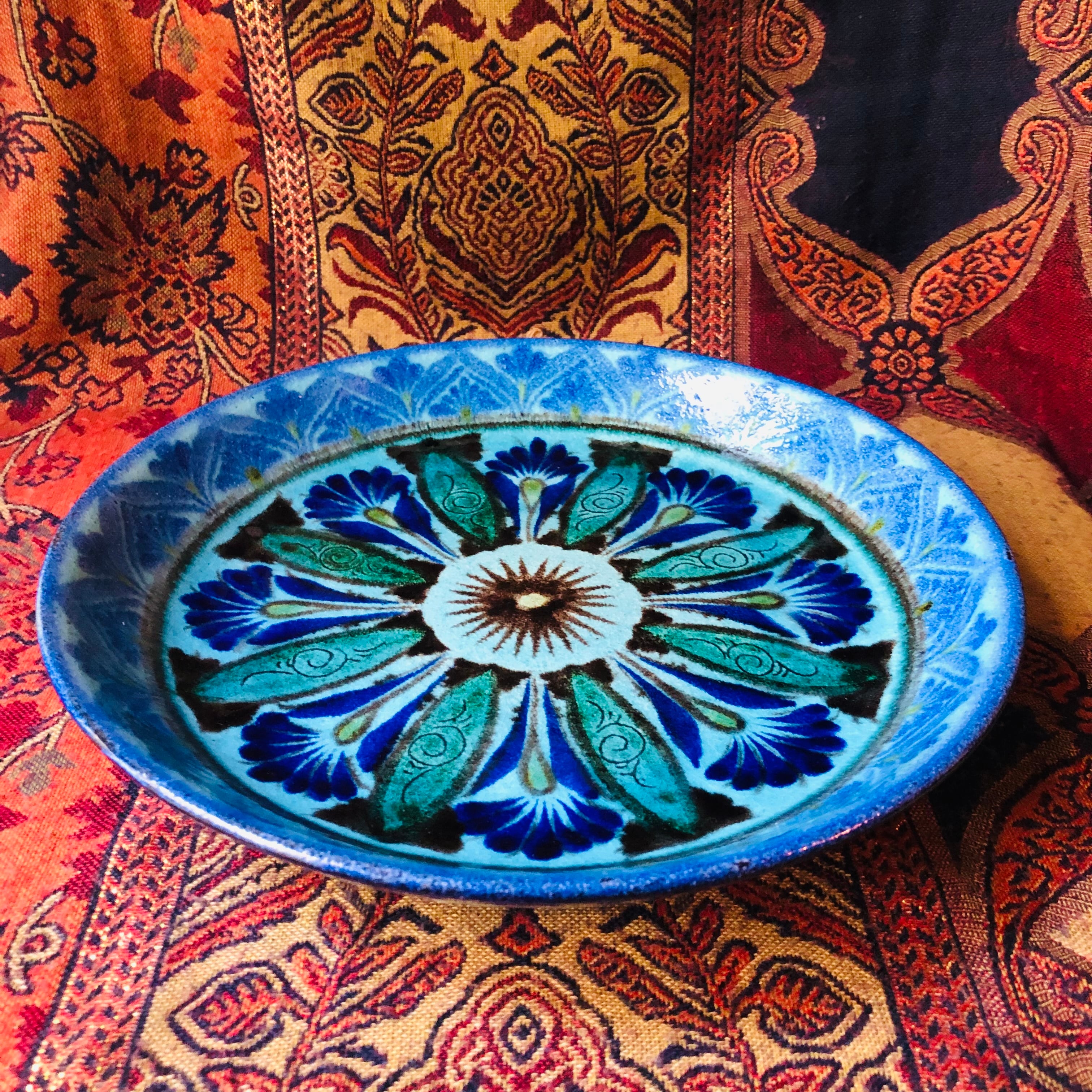 リシタン陶器 バフチヨル工房 お花柄の深皿 25cm | YOQMOQ