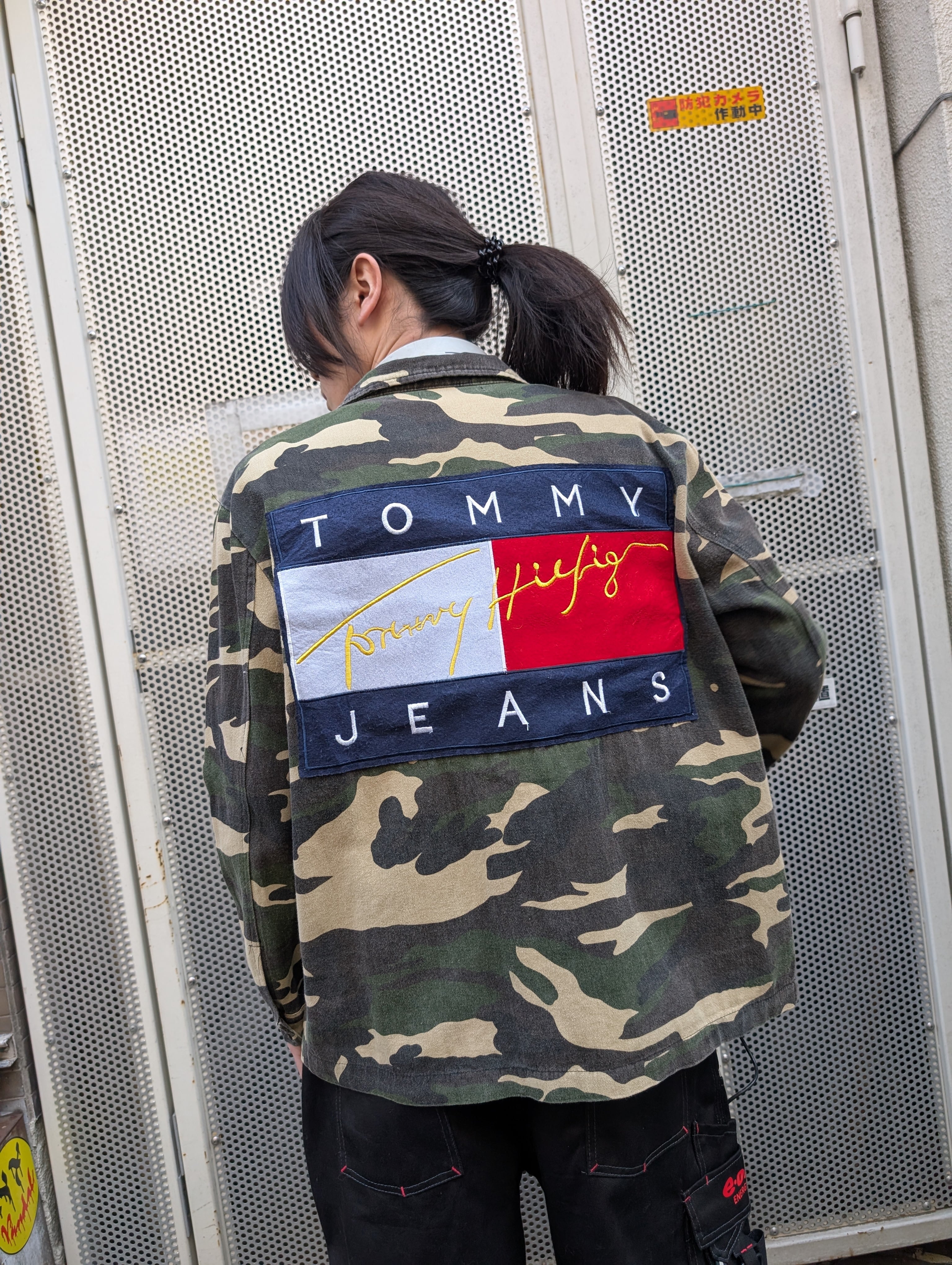 "TOMMY HILFIGER" camouflage shirt jacket