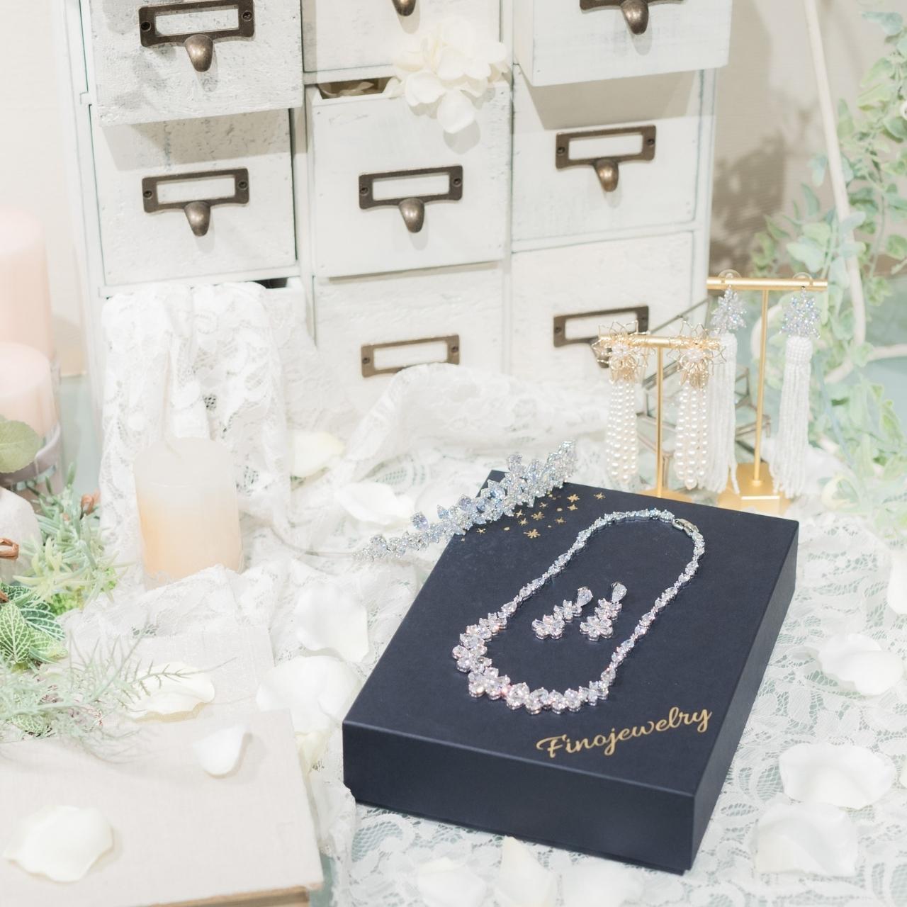T001 ティアラ | ブライダルアクセサリー Finojewelry フィノジュエリー
