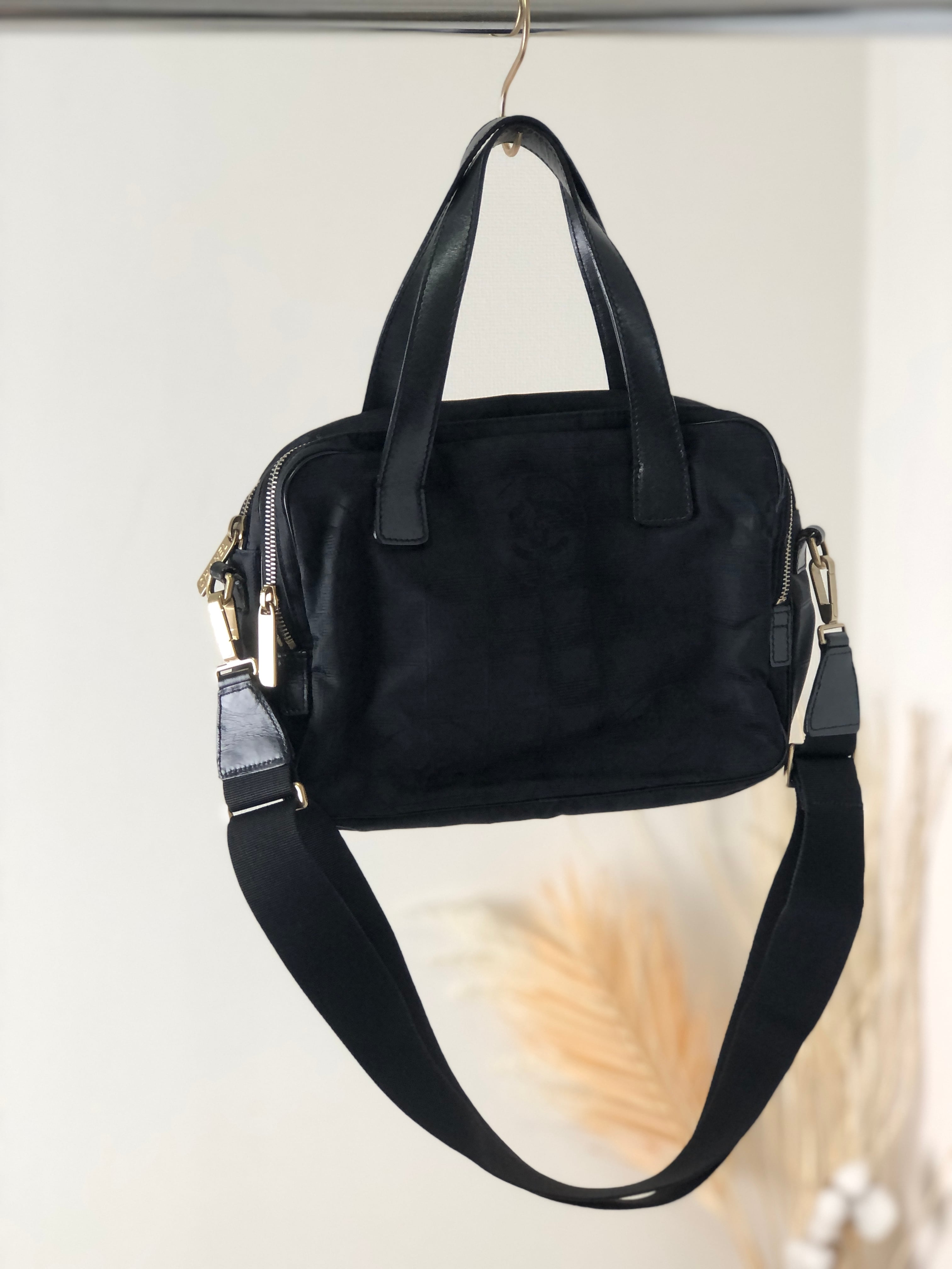 CHANEL シャネル ニュートラベルライン ナイロン レザー 2way ショルダーバッグ ブラック vintage ヴィンテージ オールド  azvcim | VintageShop solo powered by BASE