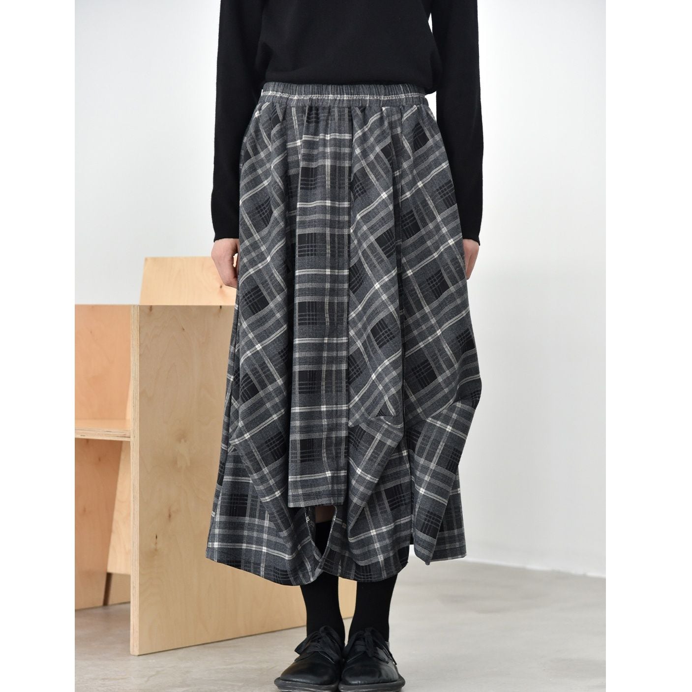 ELASTIC WAIST CHECKERD LONG DESIGN SKIRT 2colors M-16113