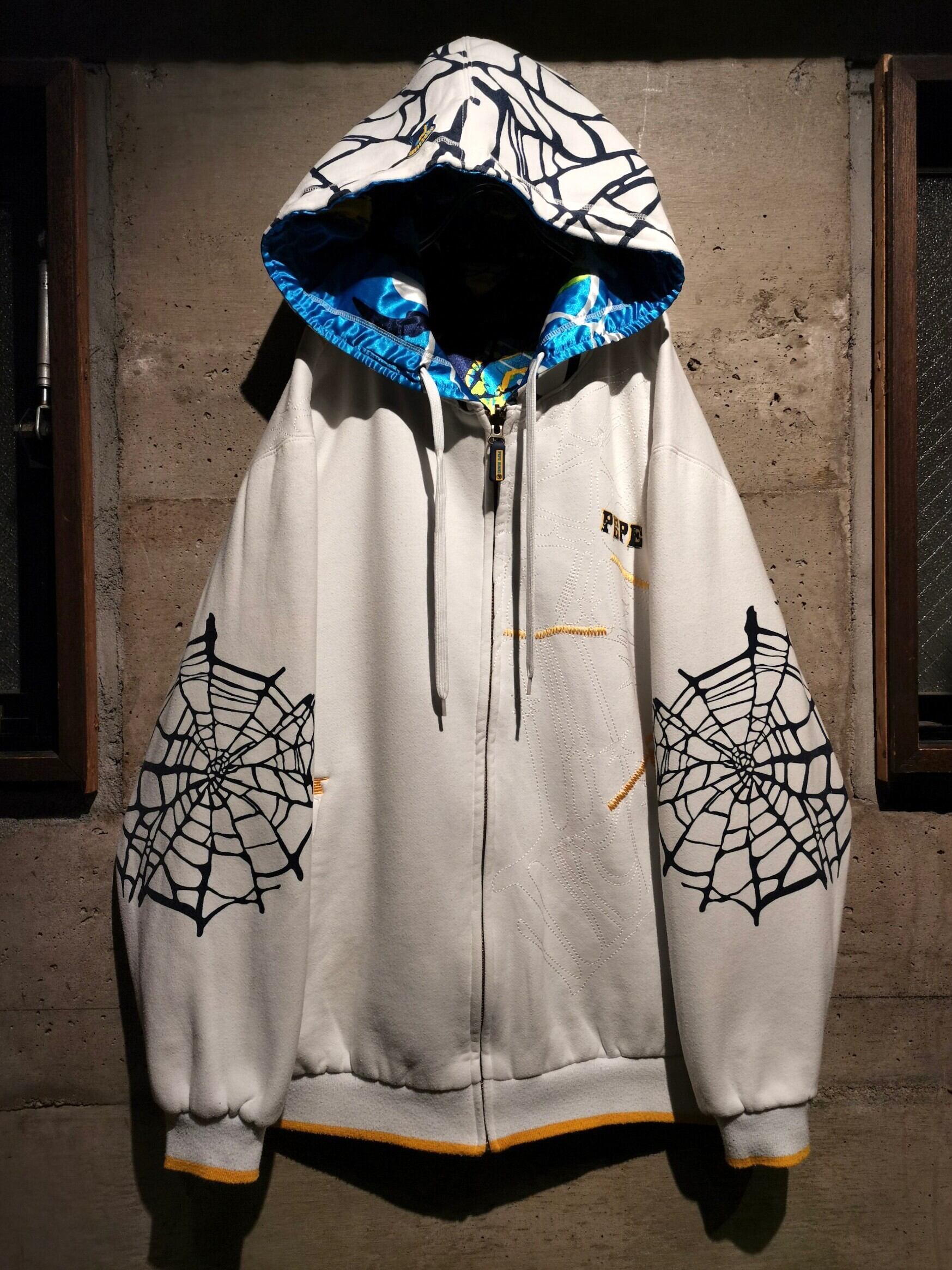 不良さん専用　CREAM SODA カスリチェック柄 ジップアップジャケット Angel Kiss Checkered Black & White Jacket | Zumiez