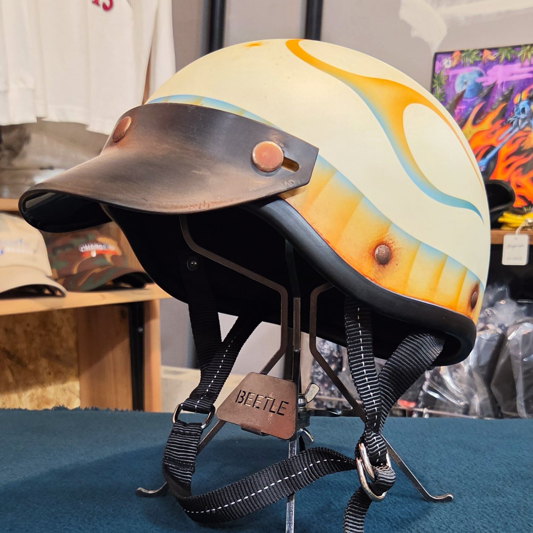 一点限り【aging paint helmet⑯】OCEANBEETLE MTX | ChargeUp