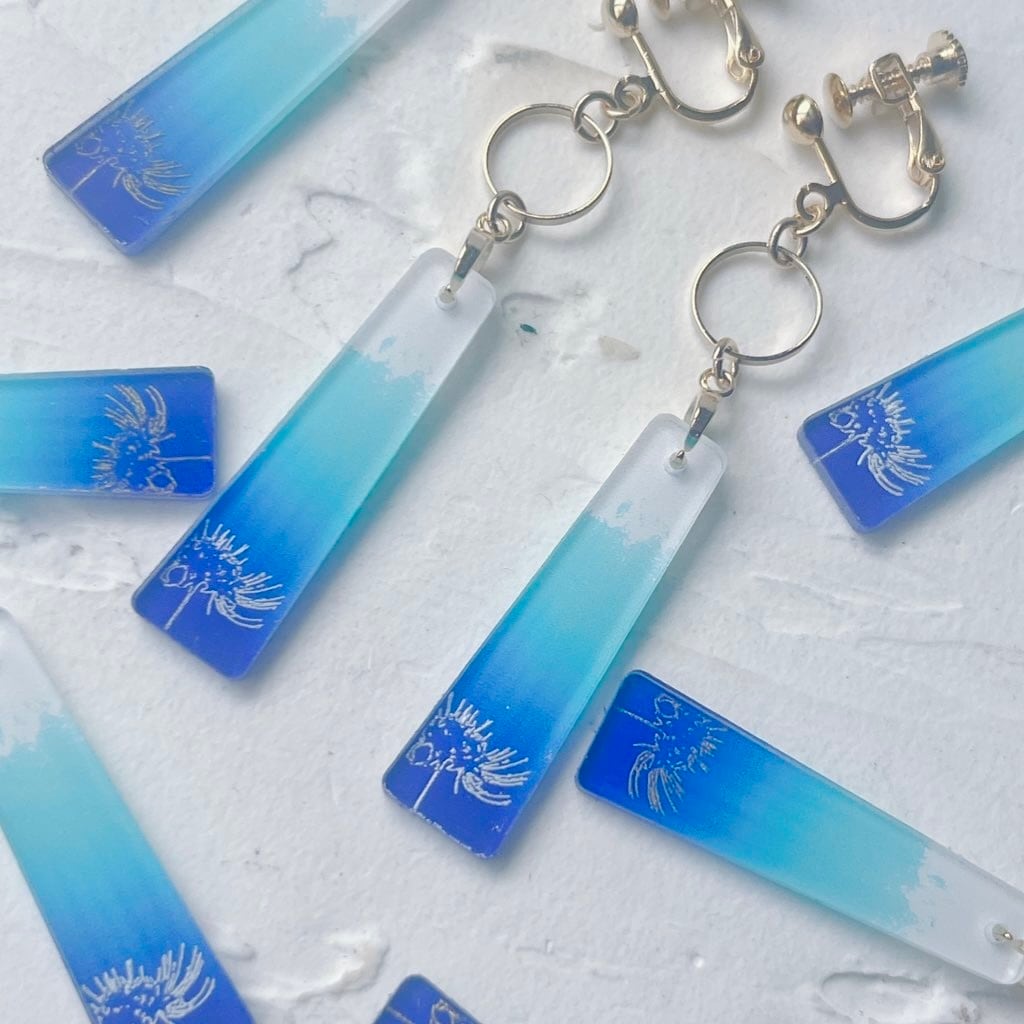 思い出：彼岸花 【和風 アクリル ピアス・イヤリング】 | 【スポット