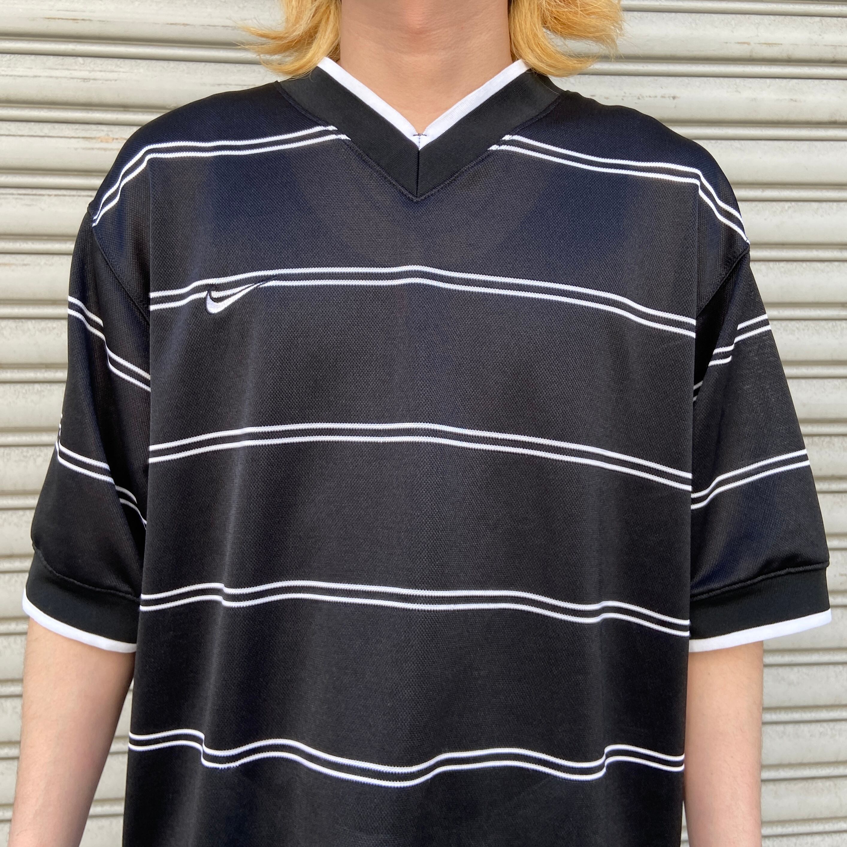 90s USA製 NIKE メッシュボーダー柄ゲームTシャツ Vネック 黒 L | 古着 