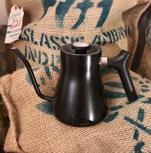 FELLOW（フェロー） Stagg Pour-Over Kettle（スタッグ ポア オーバーケトル）マットブラック + コーヒー豆150g付き