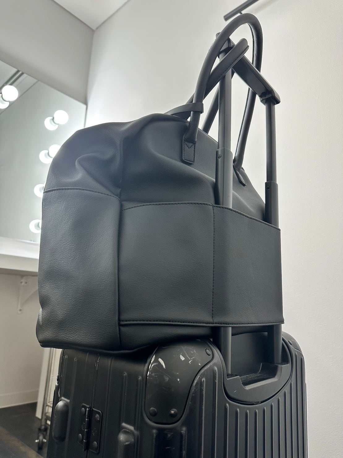 Cactus Vegan Leather Weekend Boston Bag (30L)／ビーガンレザー ボストンバッグ（ブラック）