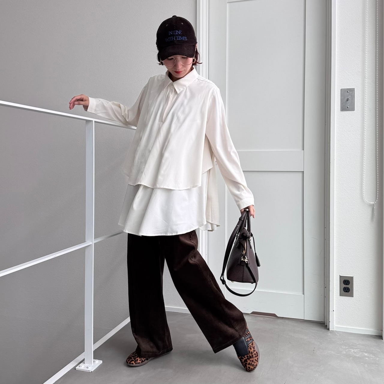 レイヤードオーバーSH/ホワイト