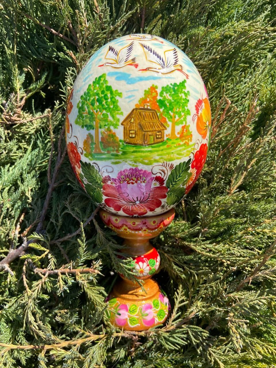 ロシア雑貨☆特大イースターエッグ(スタンド付き)H21cmオリガ作マトリョーシカ ペトリキウカ塗り ダチョウの卵 プィサンカ・スタンド付き（イースター