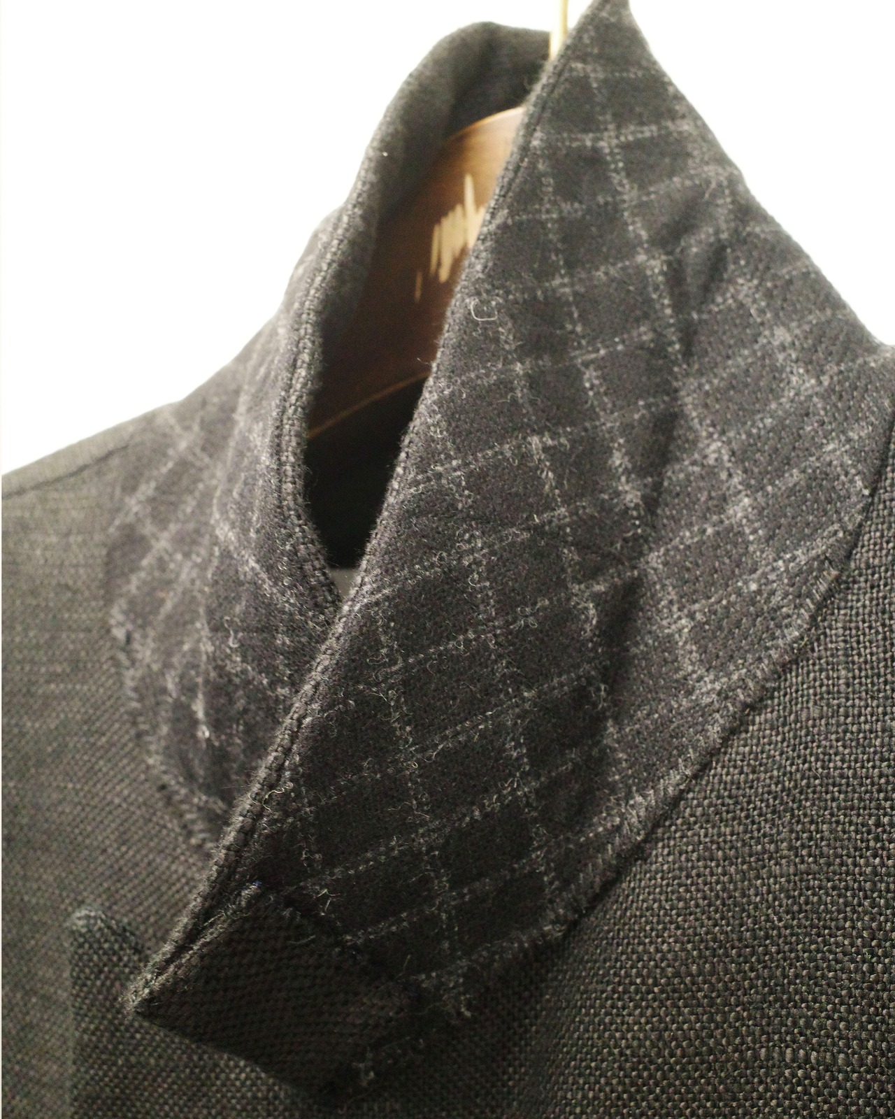 i’m here - GRANDPA Linen Jacket ：Black｜ダブルブレスト／立体3面ドッキング／“だまし絵”の前立て