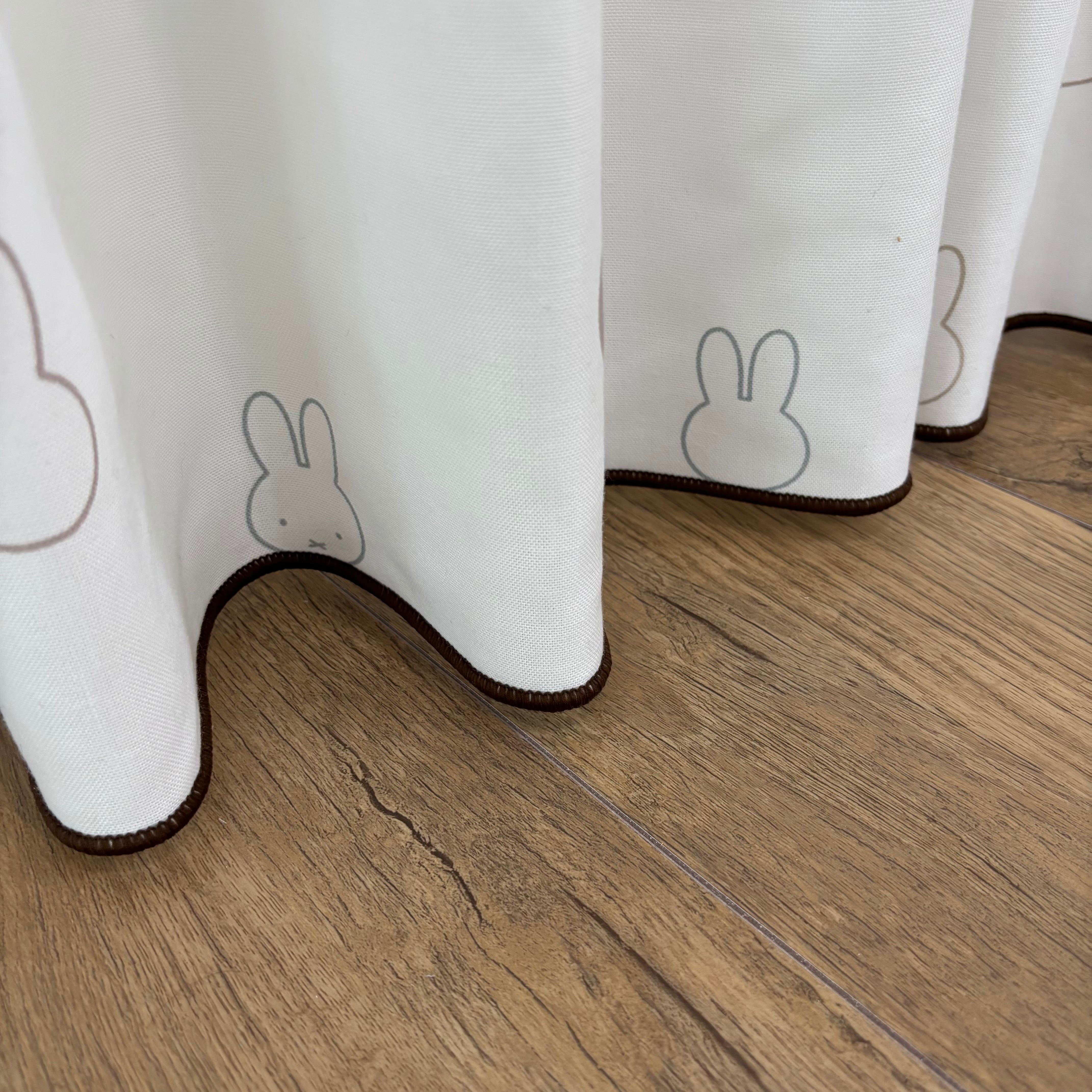 ガーデンノーム・ブック LEF20 miffy ボトムロック ドレープカーテン／1.5倍ヒダ | エアピュリック