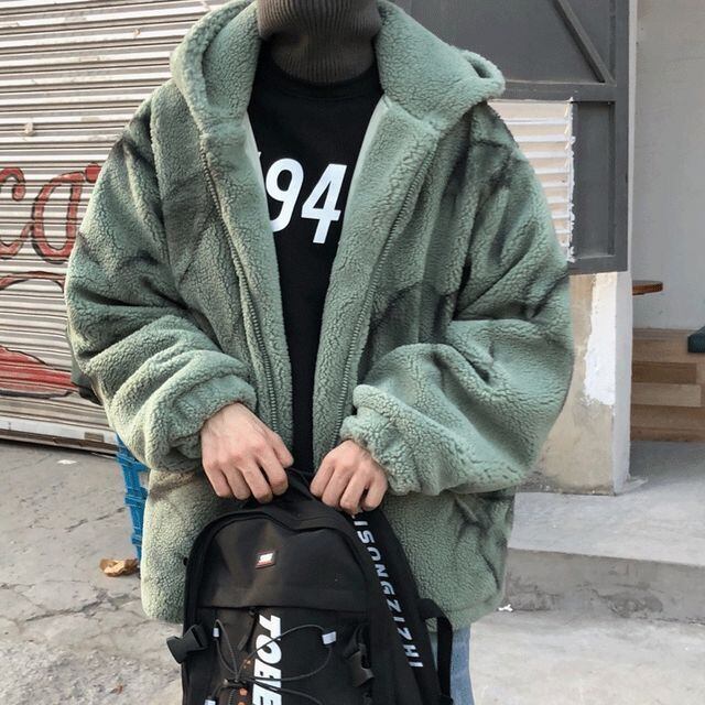 【予約販売】ブルゾン 総ボア アウター パーカー 冬 ジャケット 総柄 ショート丈 ストリート 絞り染 メンズ シンプル ホワイト カーキ 男前 こなれ感 お洒落 韓国 トレンド 秋 冬 M/L/XL