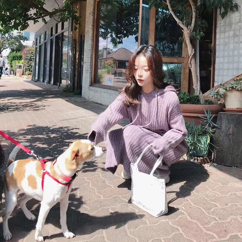 リブニットワンピース