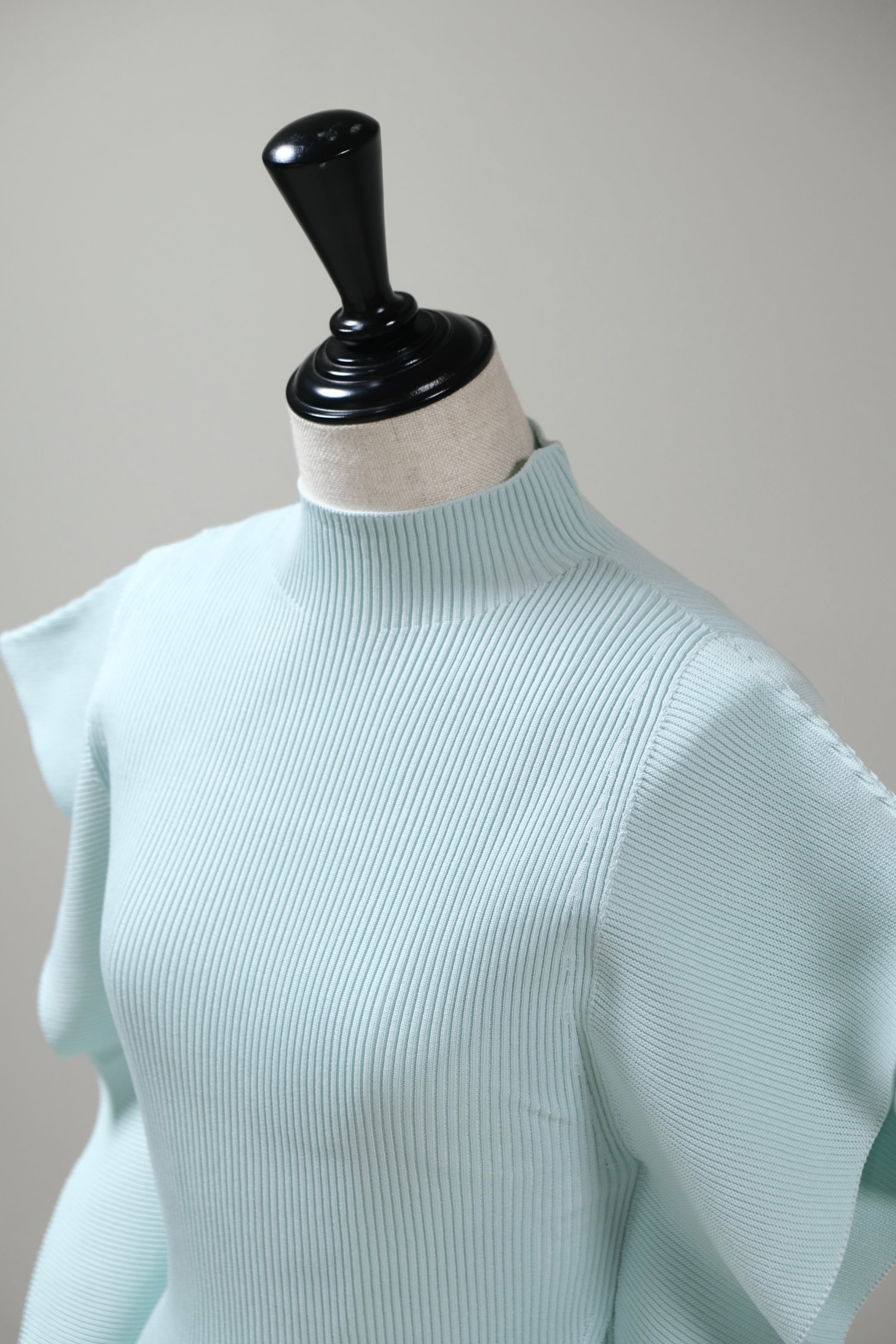 CFCL】PORTRAIT CREASE TOP -CLEARLY AQUA- | loop