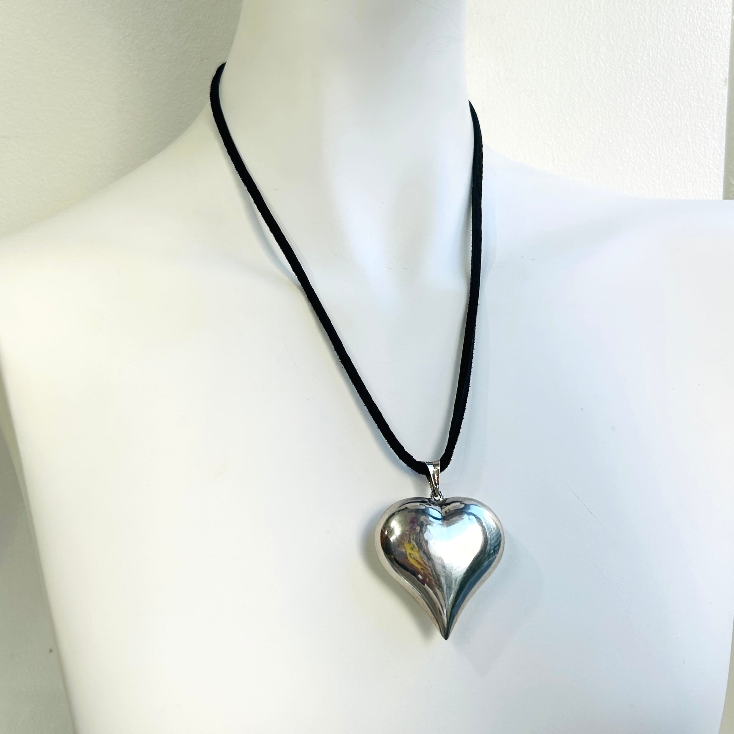 シルバー925 BIG Puffy heart (4.4cm x 4.2cm) | Milo Antiques & Vintage