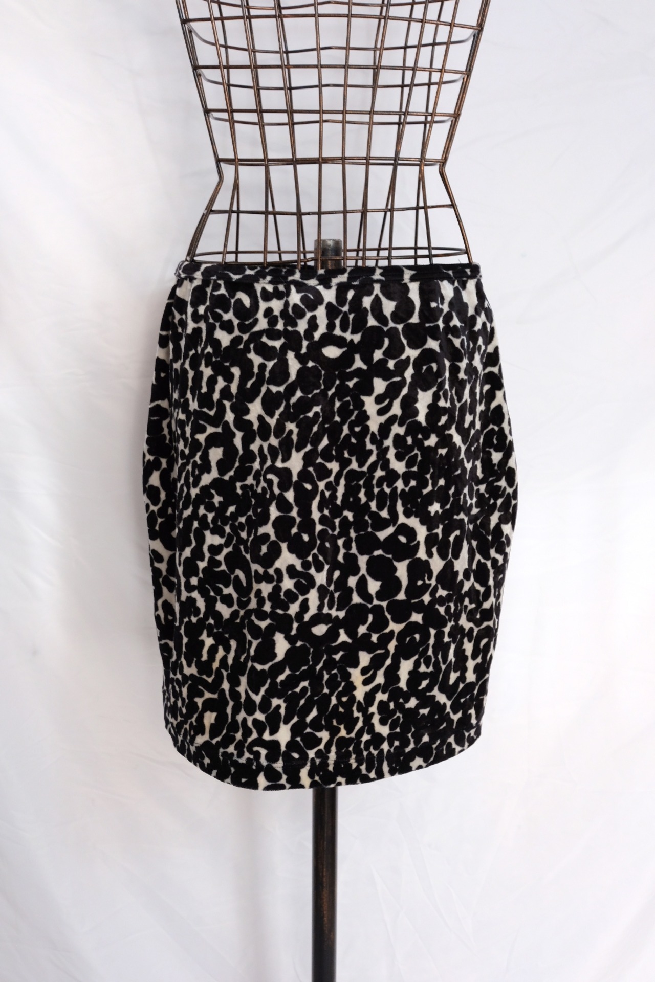 “Frederick’s of Hollywood” Velours pattern mini skirt Made in U.S.A