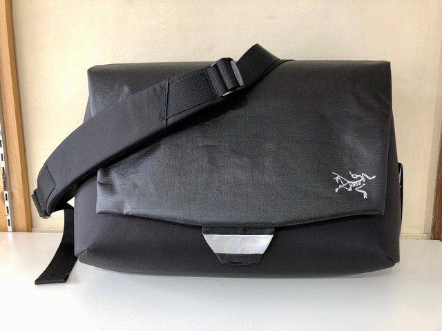 ARC'TERYX Fyx 13 (BLACK)