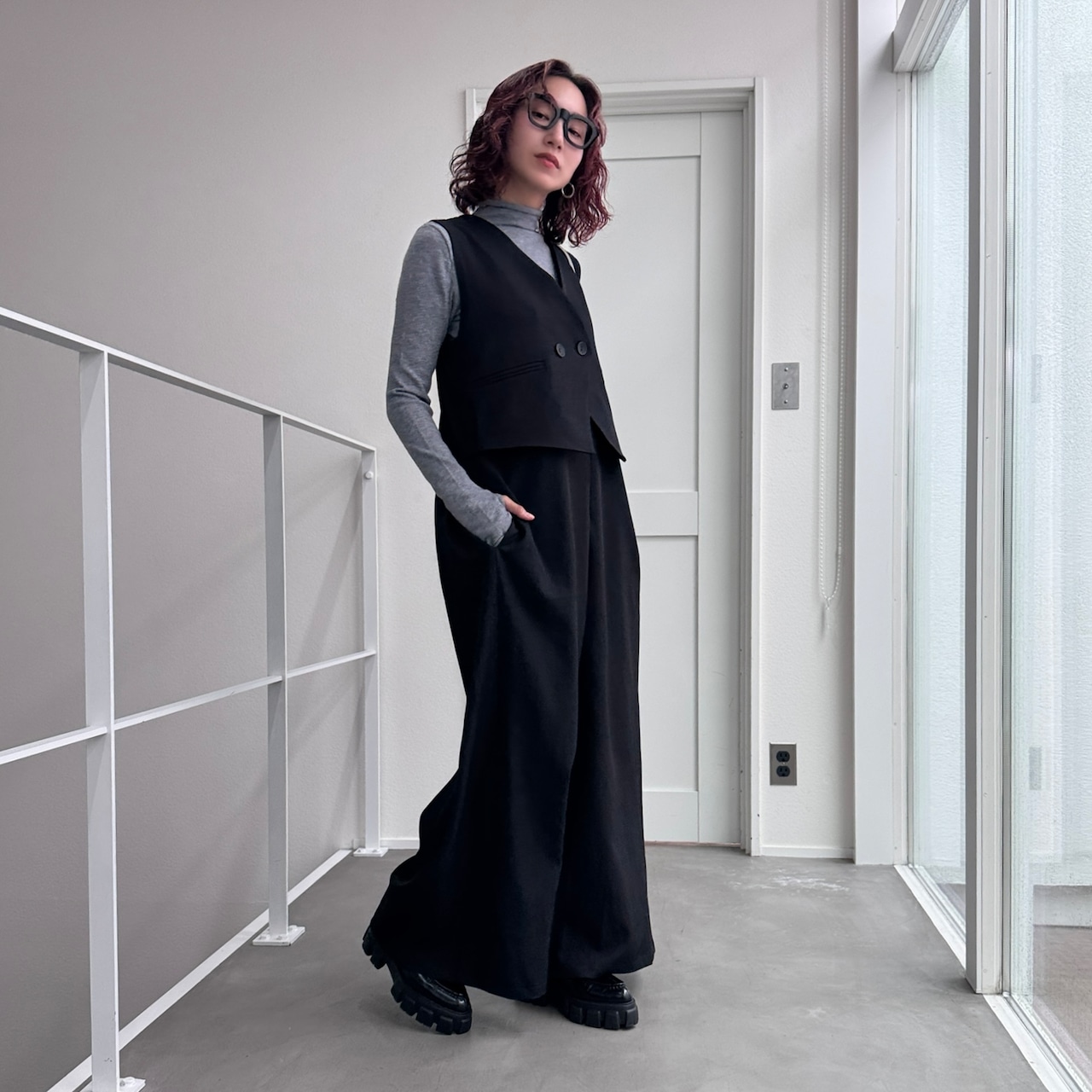 ショートジレall in one/ブラック