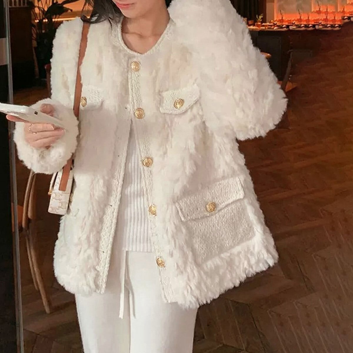 ボアジャケット 中綿 アウター レディース 秋冬 韓国 ファー ジャケット きれいめ 防寒 保温 大人 カジュアル おしゃれ ふわふわ ノーカラー 上品 軽量 暖かい 大人可愛い 大人女子