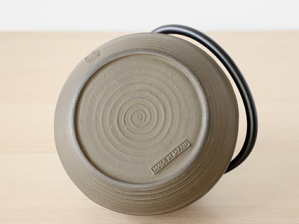 南部鉄器 壱鋳堂（ ITCHU-DO ）鉄瓶 刷毛目 1L ( 黒 / さび茶 )【 南部