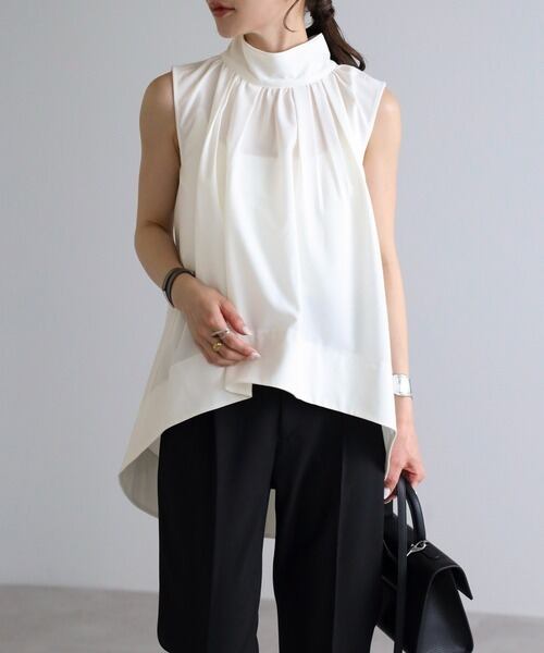 Aラインシルエットフレアブラウス