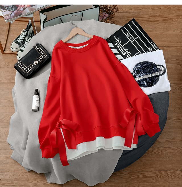 トップス カットソー トレーナー ミディアム丈 袖あり 長袖 バットスリーブ ラウンドネック 襟なし ストレート リボン コットン フェイクツーピース かわいい 大人可愛い カジュアル お洒落 ラフ ラブリー キュート ルーズ 無地 秋 冬 誕生日 クリスマス バレンタイン 10代 20代 30代 女性用 ママ 通勤 学生 通学 デート 公園デビュー 女子会 お泊まり 休日 アウトドア イベント ショッピング 楽ちん モテ 体系カバー ギフト インスタ映え M L XL 2XL ゆる 黒 赤 緑