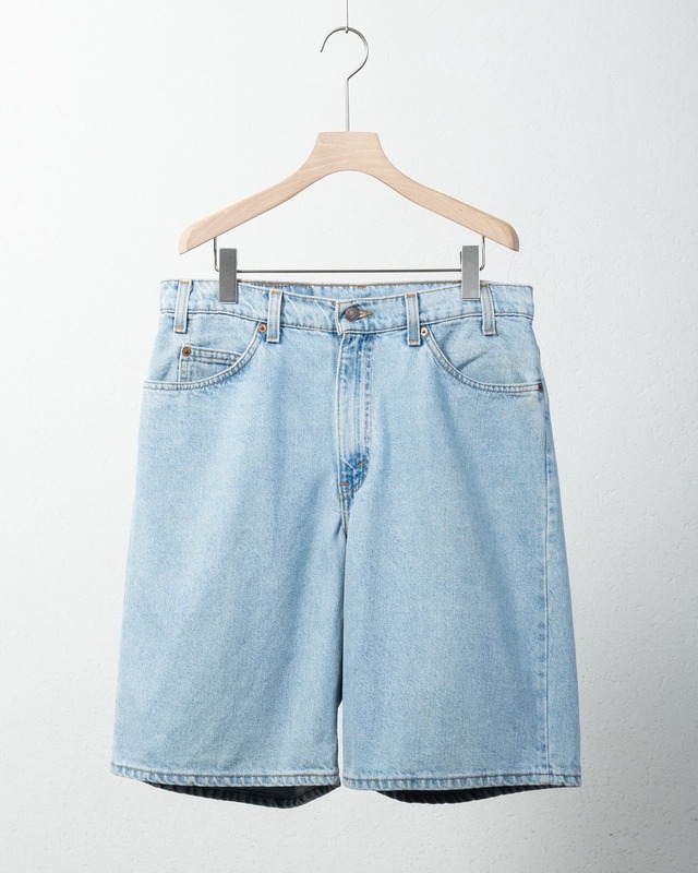 "Levi's 560" ice wash denim baggy shorts / Made In USA / W32 L11