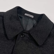 カシミヤ100% YUKIKO HANAI HOMME ユキコハナイ 比翼 ステンカラーコート 90-78-165/ダークグレー メンズ