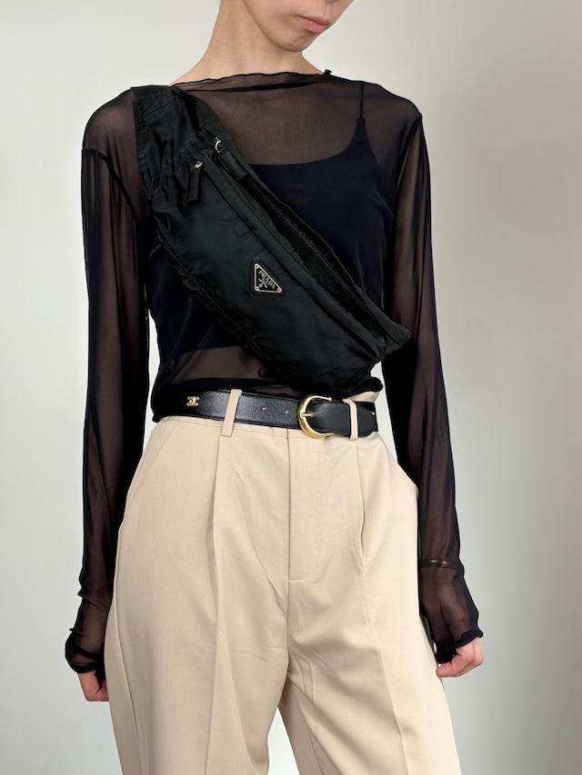 PRADA プラダ ボディバッグ ブラック トライアングルロゴ ナイロン vintage ヴィンテージ オールド fgihvu