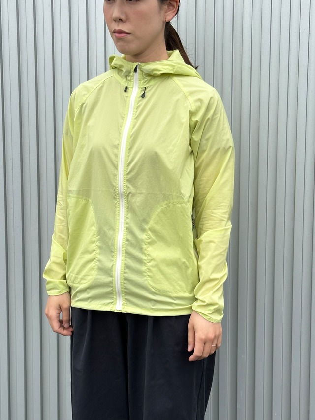 AXESQUIN  ウィメンズ ソフトシェル Women's Trail to Hutte Shell 女性用アウター